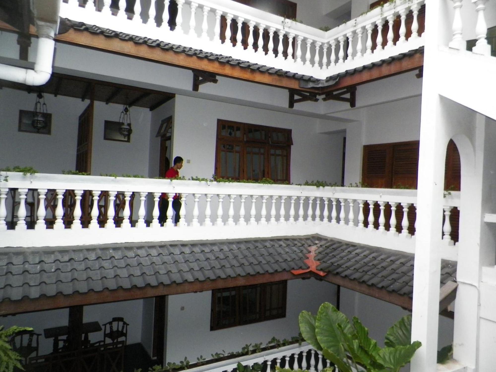 Bladok Hotel & Restaurant Yogyakarta Dış mekan fotoğraf